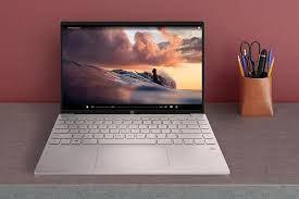 Ноутбук - Який ноутбук для офісної та віддаленої роботи?