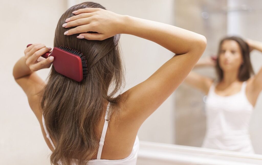 Розмарин - як використовувати масло розмарину для росту волосся?