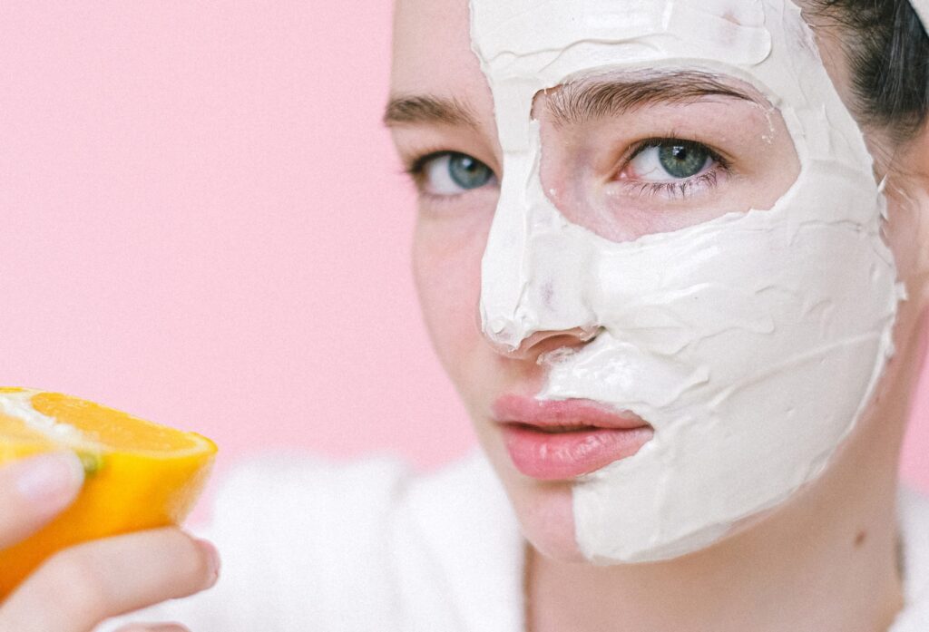 Шкіра обличчя - Чи корисні кислоти для вашої шкіри обличчя?