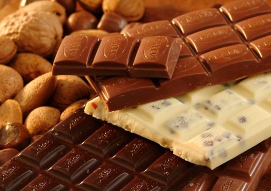 Шоколад - Чи справді шоколад викликає появу прищів?