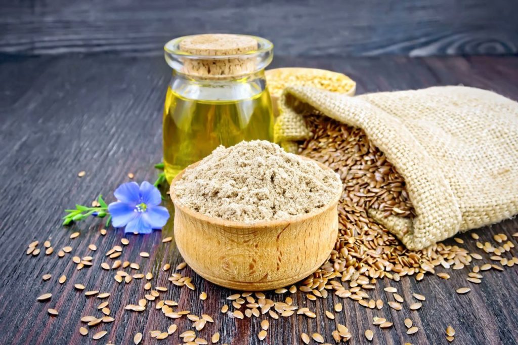 Як і навіщо пити лляне масло і коли від нього краще відмовитися