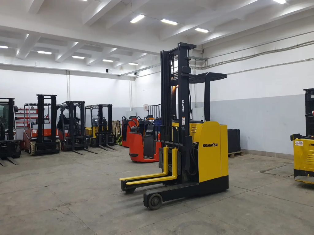 Річтрак з кабіною і газові навантажувачі: переваги вибору б/у техніки